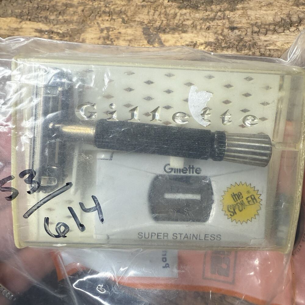 Vintage Gillette Super Speed Black Handle Double Edge Razor, Sealed NOS